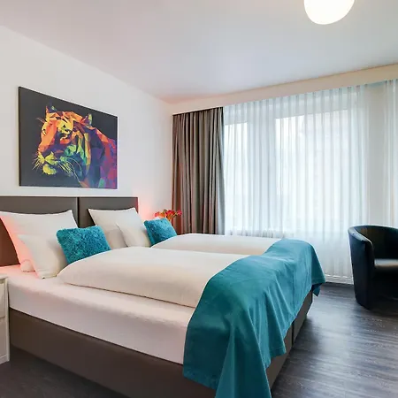 Atlanta Hotel 3*
